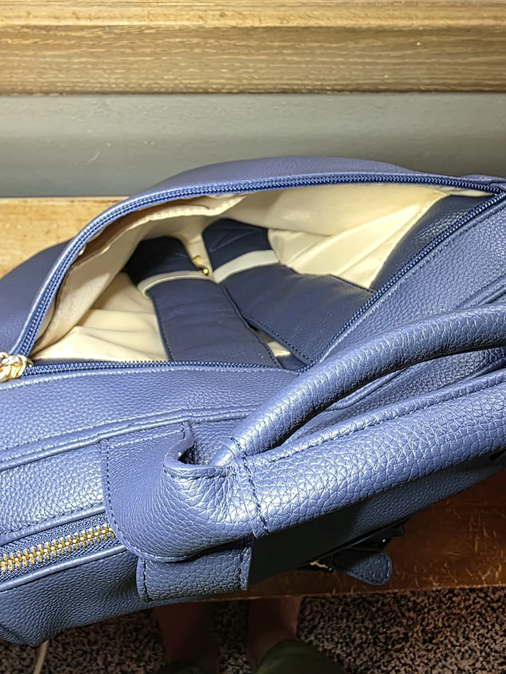 Lily Jade Caroline Navy Blue Pebbled Vegan Leather Convertible Diaper Bag/Tote👜 - Picture 9 of 16
